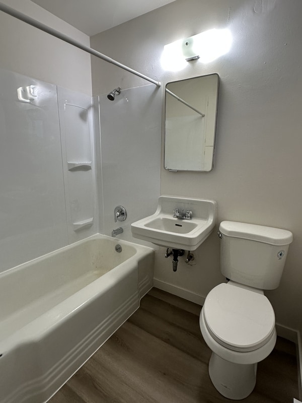 Building Photo - 5926 Fauntleroy Wy SW