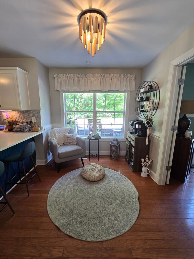 Building Photo - 355 Orchard Falls Dr