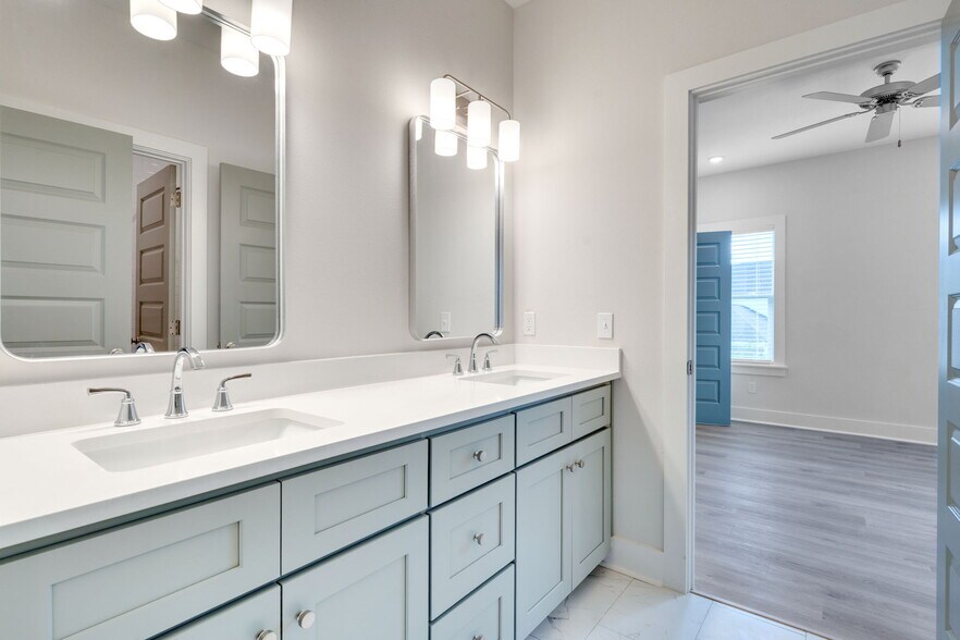 Building Photo - 4091 Ivy Green Trl