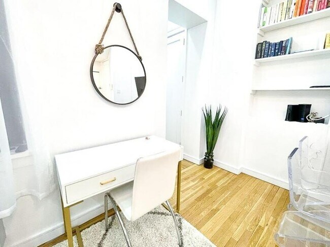 Building Photo - 1 bedroom in New York NY 10065