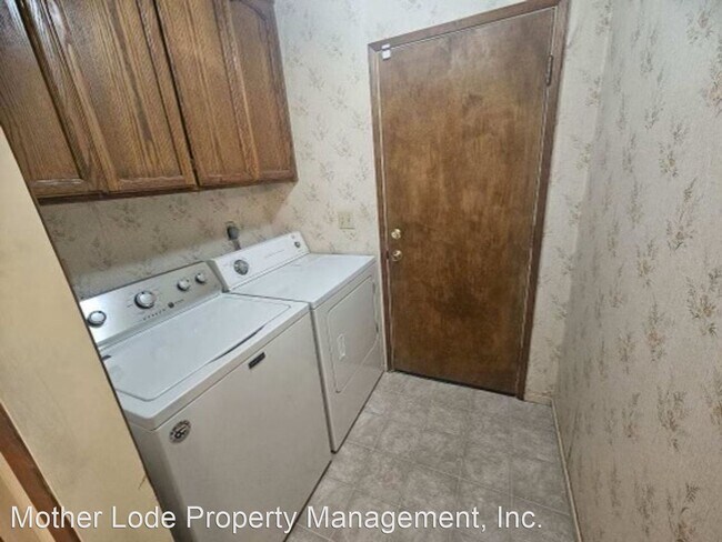 Building Photo - 3 br, 2 bath House - 17213 Mt Elizabeth Dr