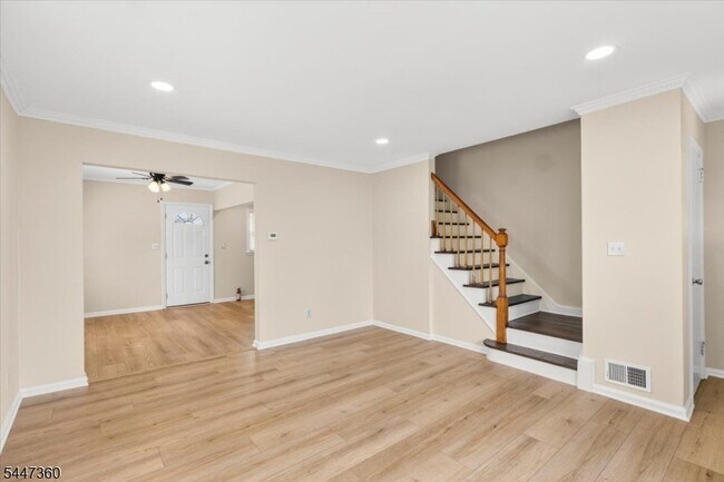 Building Photo - 1212 Burnet Ave
