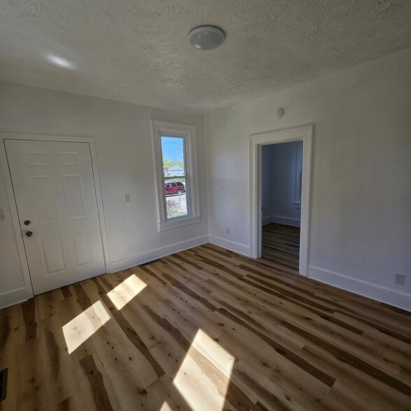 Building Photo - 1351 7th Ave