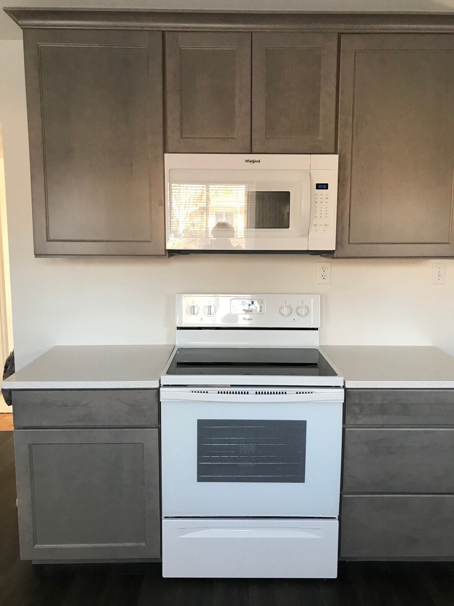 Kitchen - 2416 Medford Rd