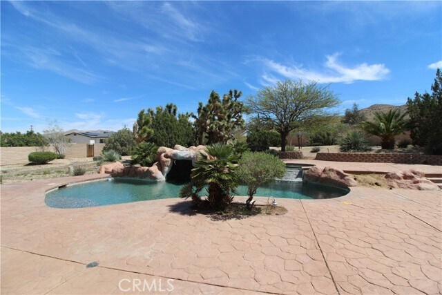 Building Photo - 57801 San Tropeze Dr
