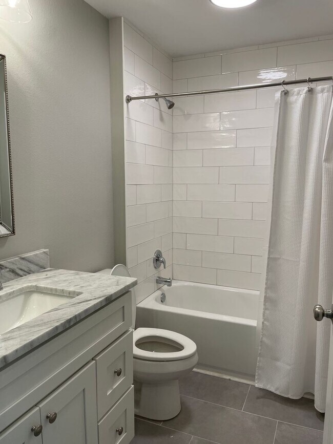 Building Photo - 91 Cloer Ln