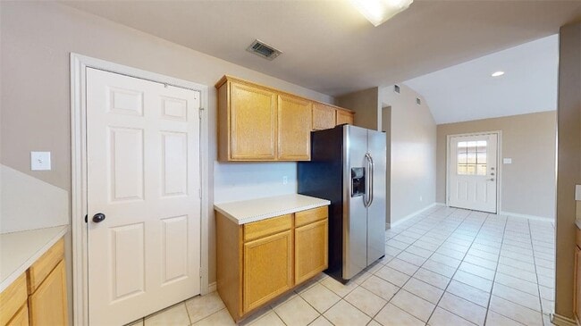 Building Photo - 2324 Trace Meadows