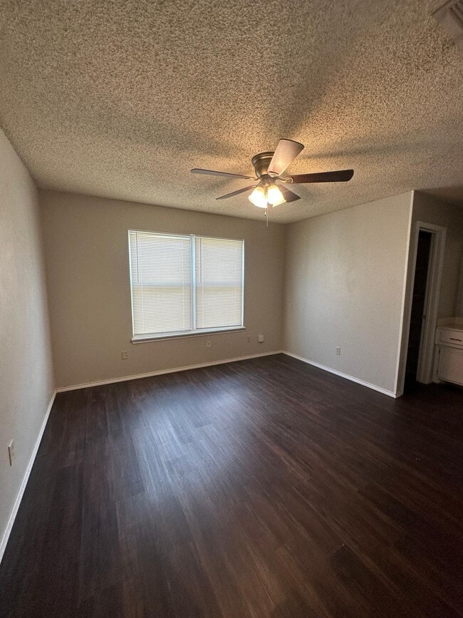 Building Photo - 5618 Brownfield Dr