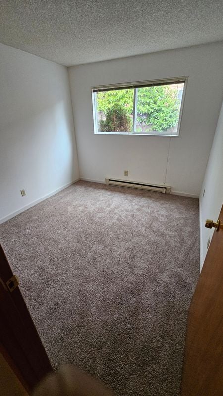 Building Photo - 4480 SW 96th Ave