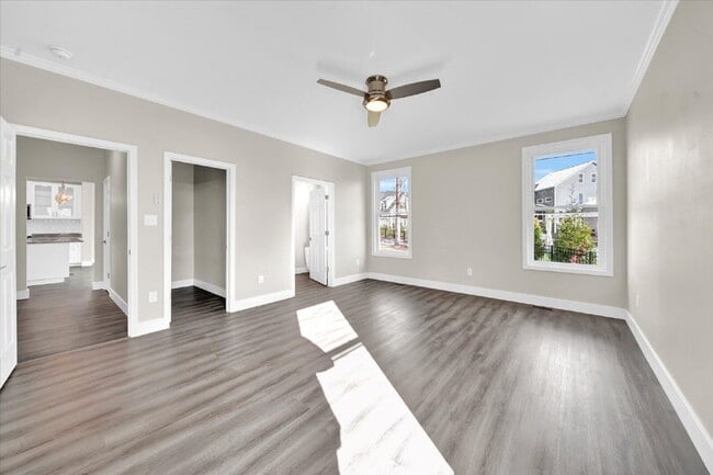 Building Photo - 15401 Adelay Ct