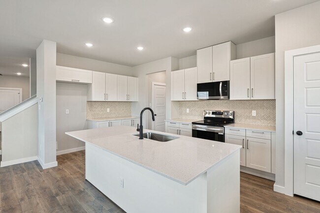 Building Photo - 4058 Lecroy Ct
