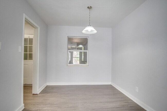 Building Photo - Updated 3-Bedroom, 2-Bath Ranch with Fenced Backyard, Carport, and Modern Kitchen