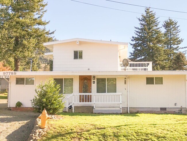 Primary Photo - 97789 Chetco Ln