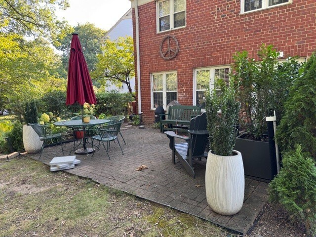 Building Photo - 3112 Ravensworth Pl