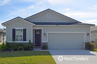 Building Photo - Like New Four Bedroom in Fernandina!