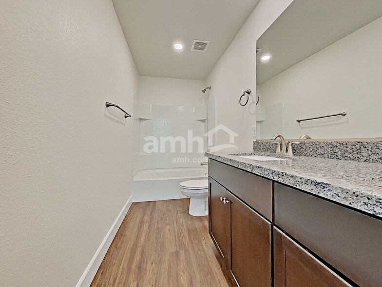 Building Photo - 8109 Inhibition Ct