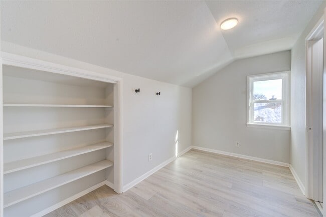 Building Photo - 8373 Elmore Ave