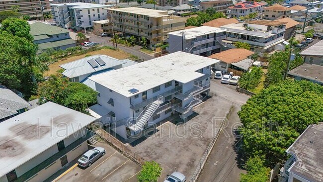 Building Photo - 39 Hi?aloa St