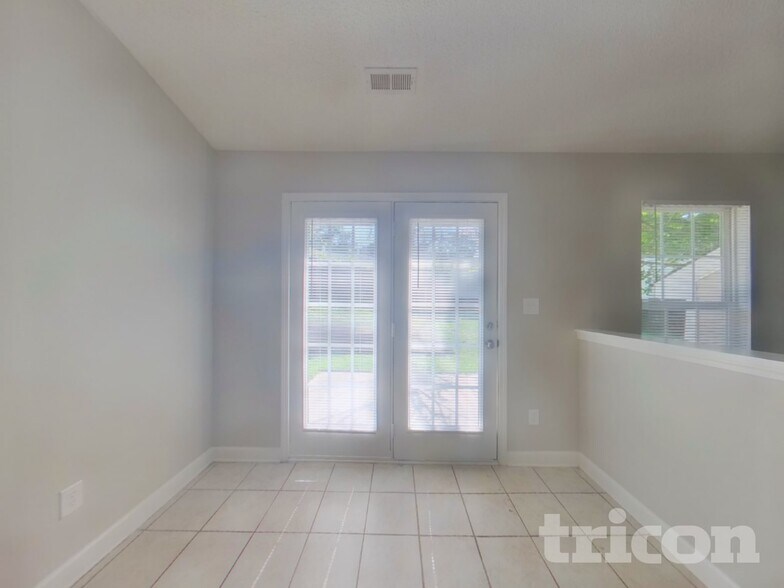 Building Photo - 967 Ashland Ave