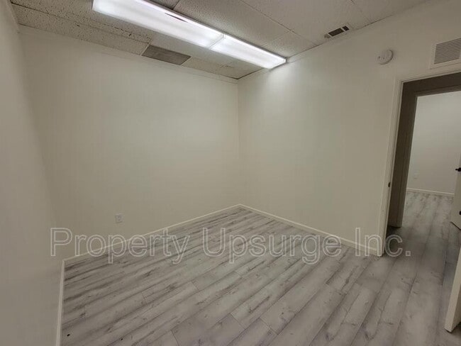 Building Photo - 1901 Railroad Ave