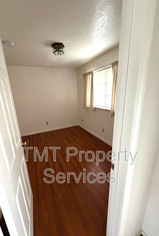 Building Photo - 2 Polvadera Ct