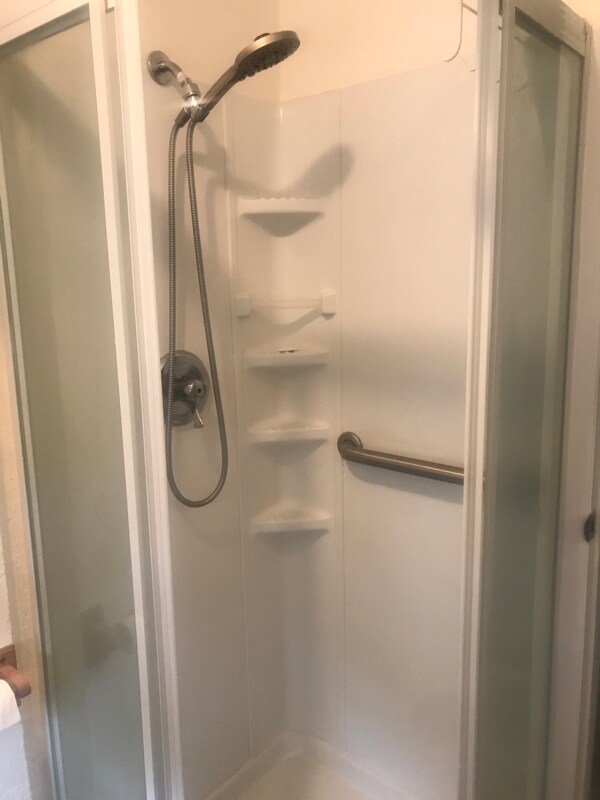 Building Photo - 508 S McLoughlin Blvd