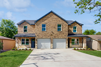 Building Photo - 7409 Red Robin Ln