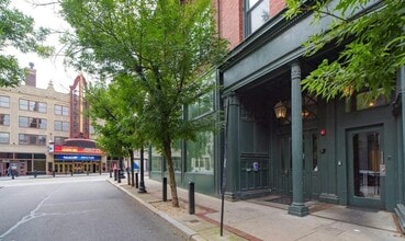 Building Photo - 225 Weybosset St