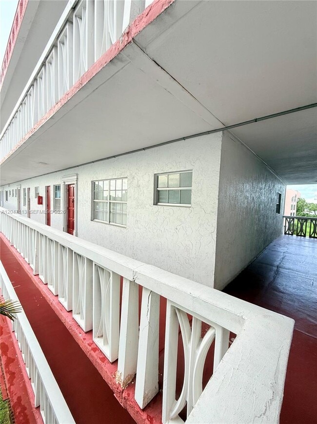 Building Photo - 4140 NW 44th Ave