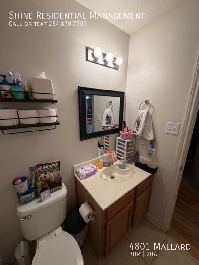 Building Photo - 4801 Mallard-