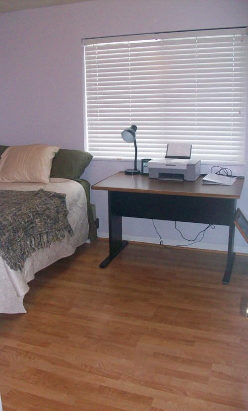 2nd bedroom - 8522 Jasonville Ct SE