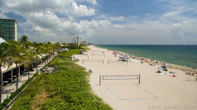 Building Photo - 2851 S Ocean Blvd