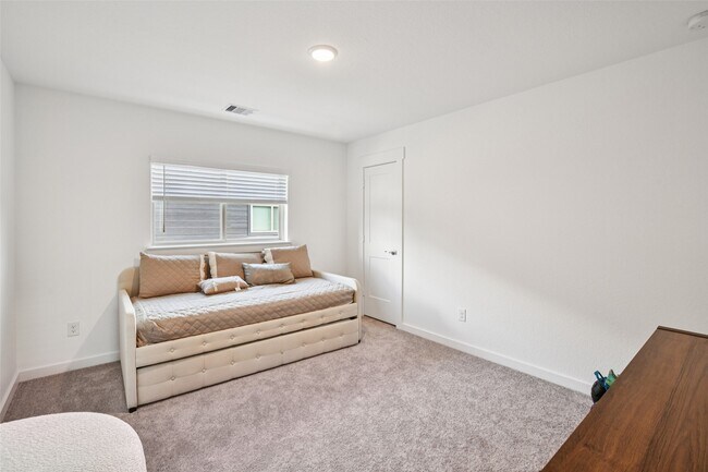 Building Photo - 4806 Sand Clouds Dr