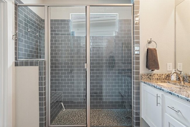 Building Photo - 12214 Cottage Promenade Ct
