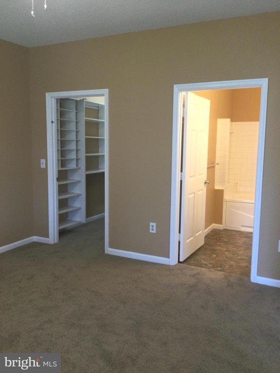 Building Photo - 7417 Hindon Cir