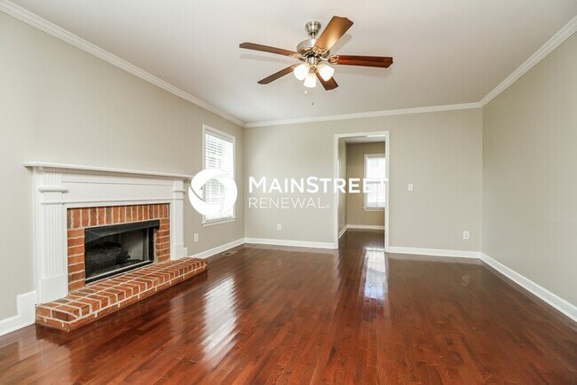 Building Photo - 4 Bedroom Pet-Friendly Home in Spring Hill...