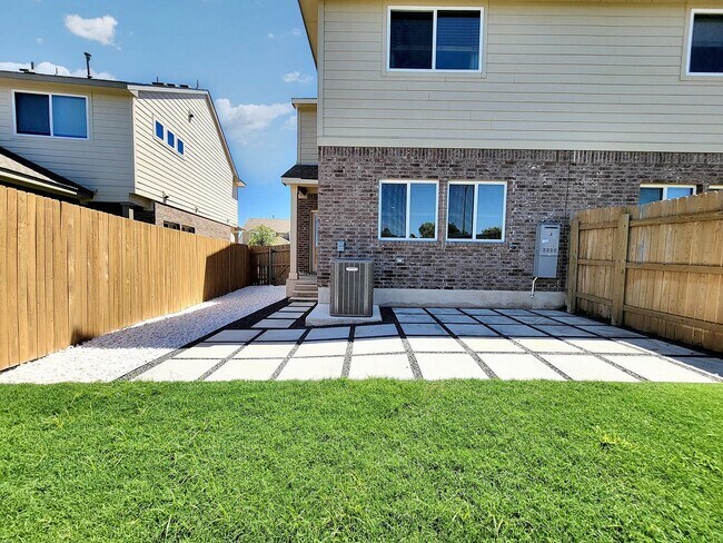 Building Photo - 130 Furlong Dr