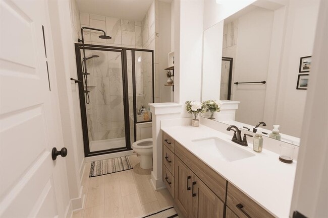 Building Photo - 808 Karst Cv