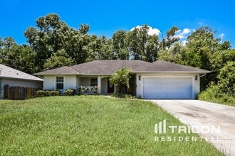 Building Photo - 231 Debary Dr