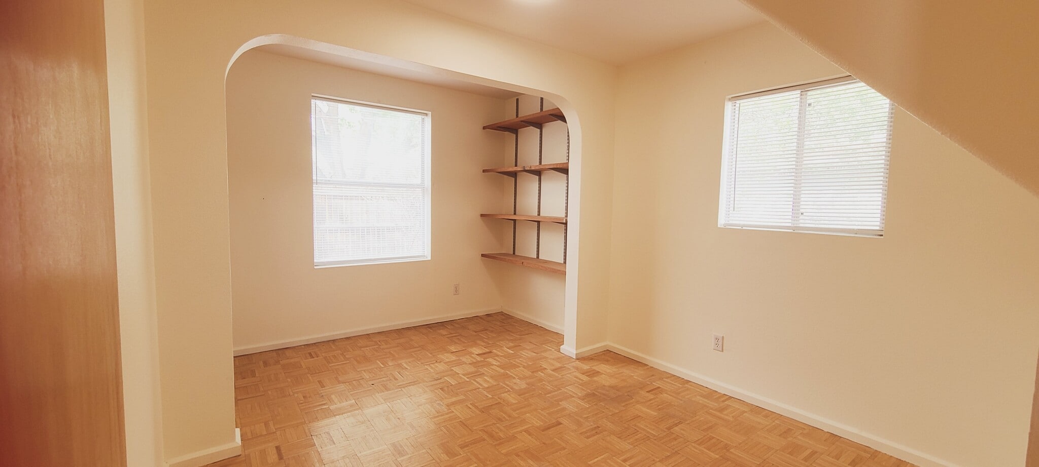 Building Photo - 817 Slate Ave NW