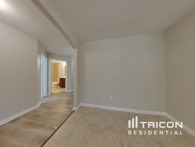 Building Photo - 24033 Wilde Dr