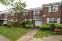 Building Photo - 66 Manor Dr