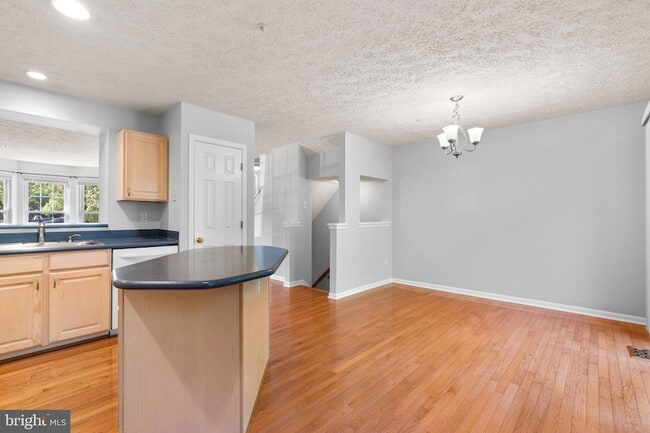 Building Photo - 6116 Starburn Path
