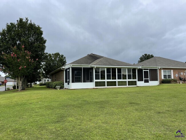 Building Photo - 200 S Houston Springs Blvd