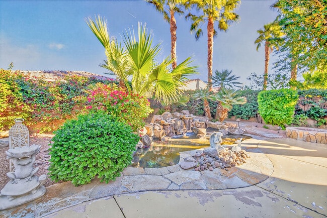 Building Photo - 81656 Avenida De Baile