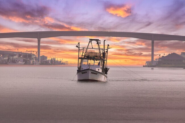 Building Photo - 1288 County Rd 297