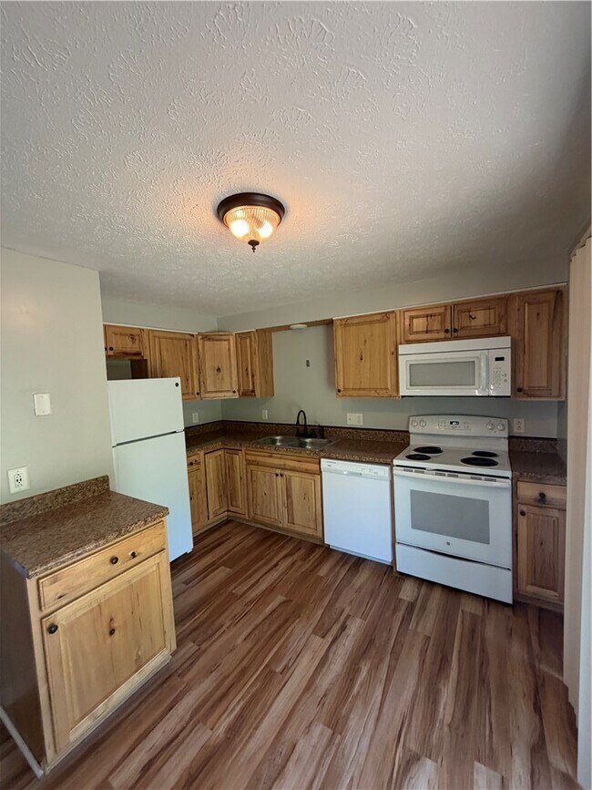 Building Photo - 92 NY-245