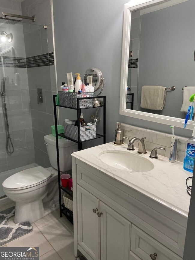 Building Photo - 3405 Jones Ferry Ln