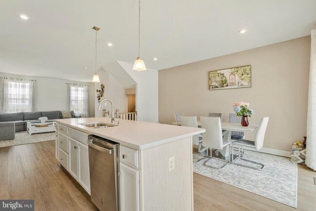 Building Photo - 46366 Mount Kellogg Ter