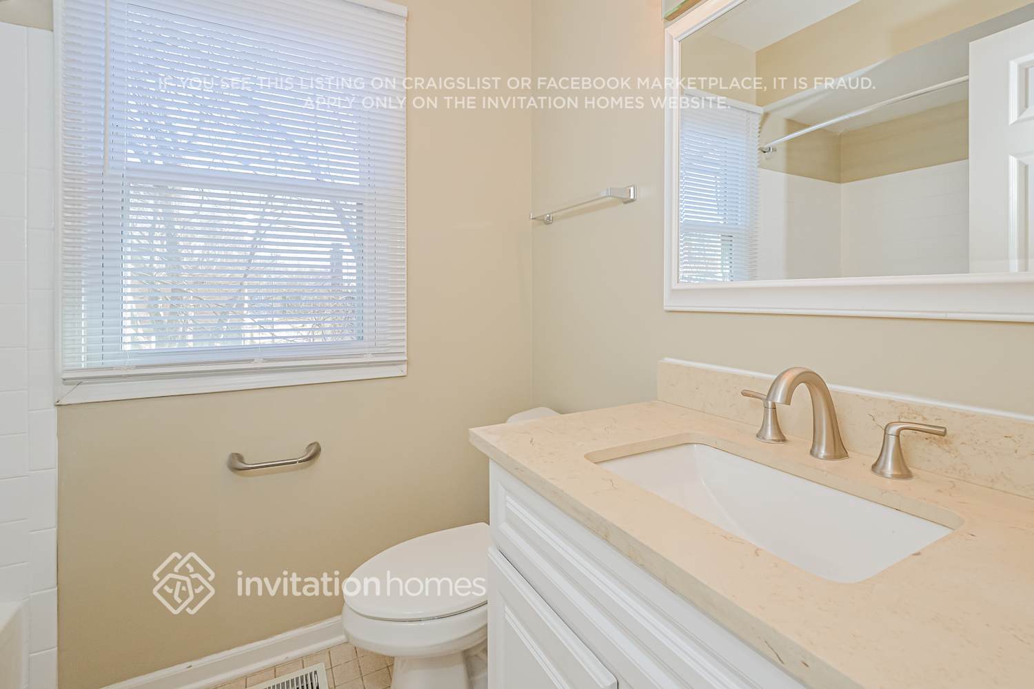 Building Photo - 1225 Dayton Rd